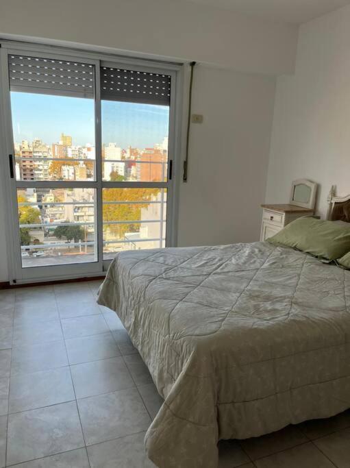 Apartamento Hermoso Departamento Con Parrillero. Zona Centro
